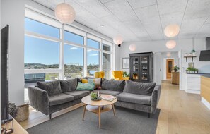 تلفزيون ذكي، تنس طاولة