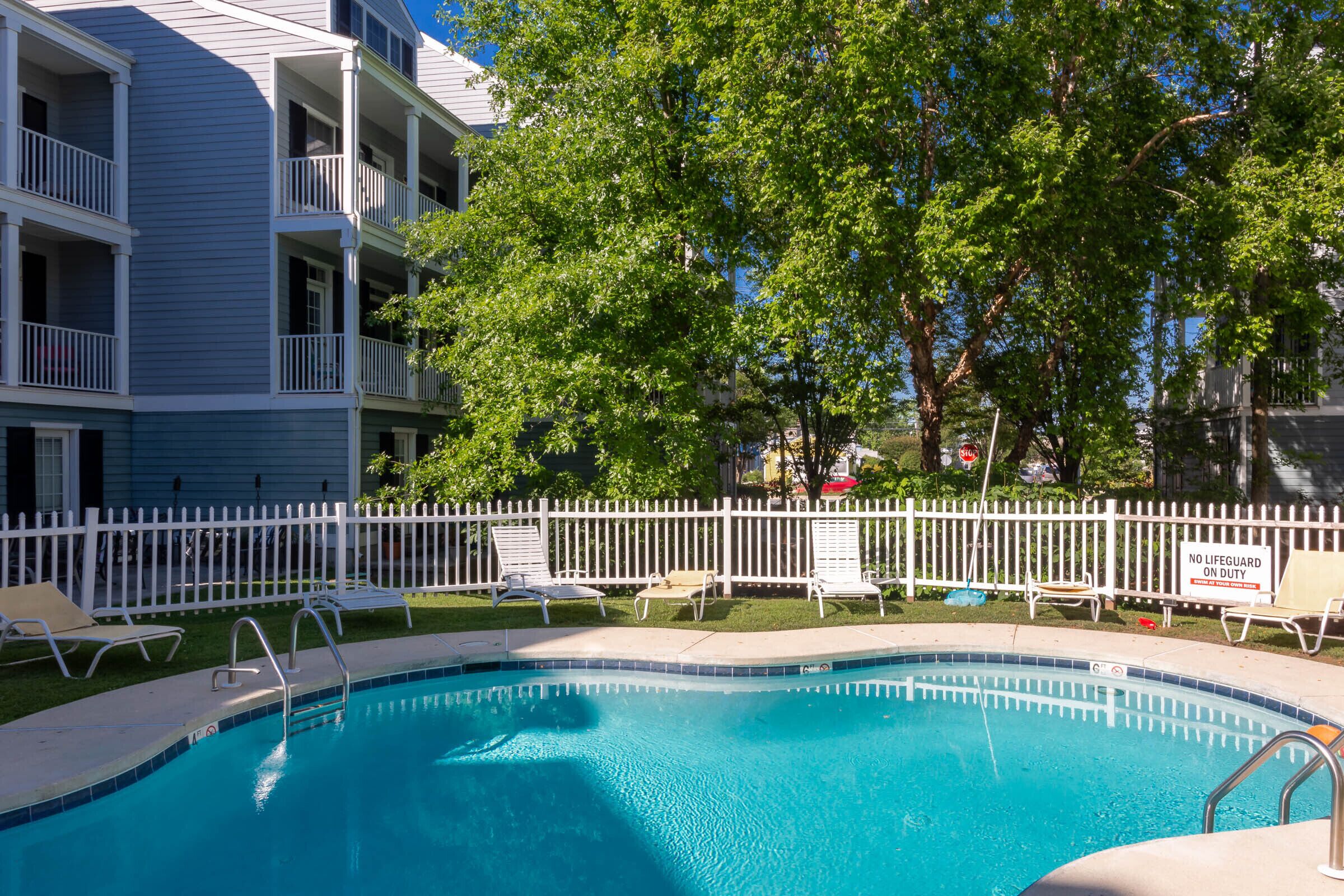 Spacious Townhouse 6BR Sleeps 12 Quick Walk to Beach and Downtown Dewey Beach