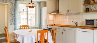 Awesome home in Vrena with WiFi