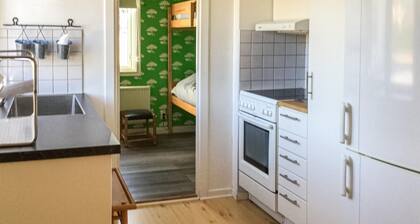 Lovely home in Mullsjö with kitchen