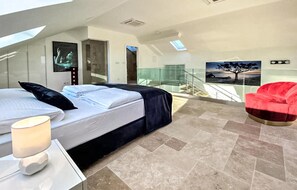 1 غرفة نوم وسرير سفر وواي فاي مجانًا وملاءات أسرّة