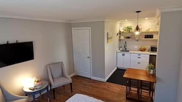 1 bedroom, travel crib, free WiFi, bed sheets