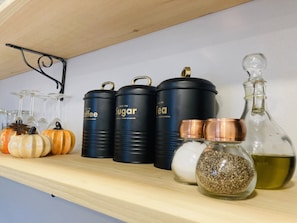 Food and drink - Stylish Main Level Suite with Separate Entrance, Private Patio and 2 Car Parking (Aurora)