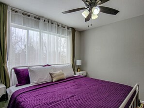 3 habitaciones, tabla de planchar con plancha y wifi gratis 