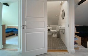 Shower - 1 bedroom stunning apartment in Visby (Visby)