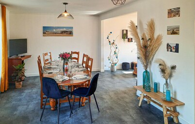 Stunning home in Allaire with WiFi