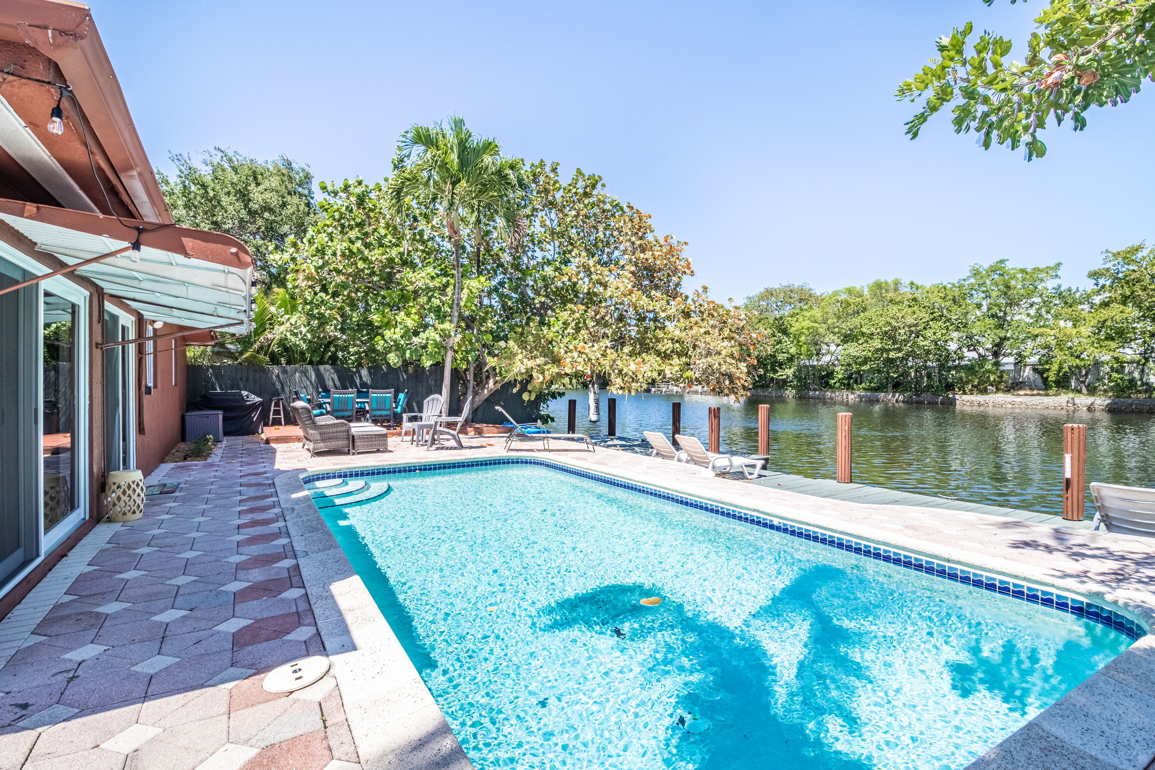 Allure by the Sea | 4 bdr waterfront home w/pool 