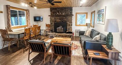 Croll Cabins-Brock Hillside -#3 at Vallecito Lake. Secluded, newly remodeled!