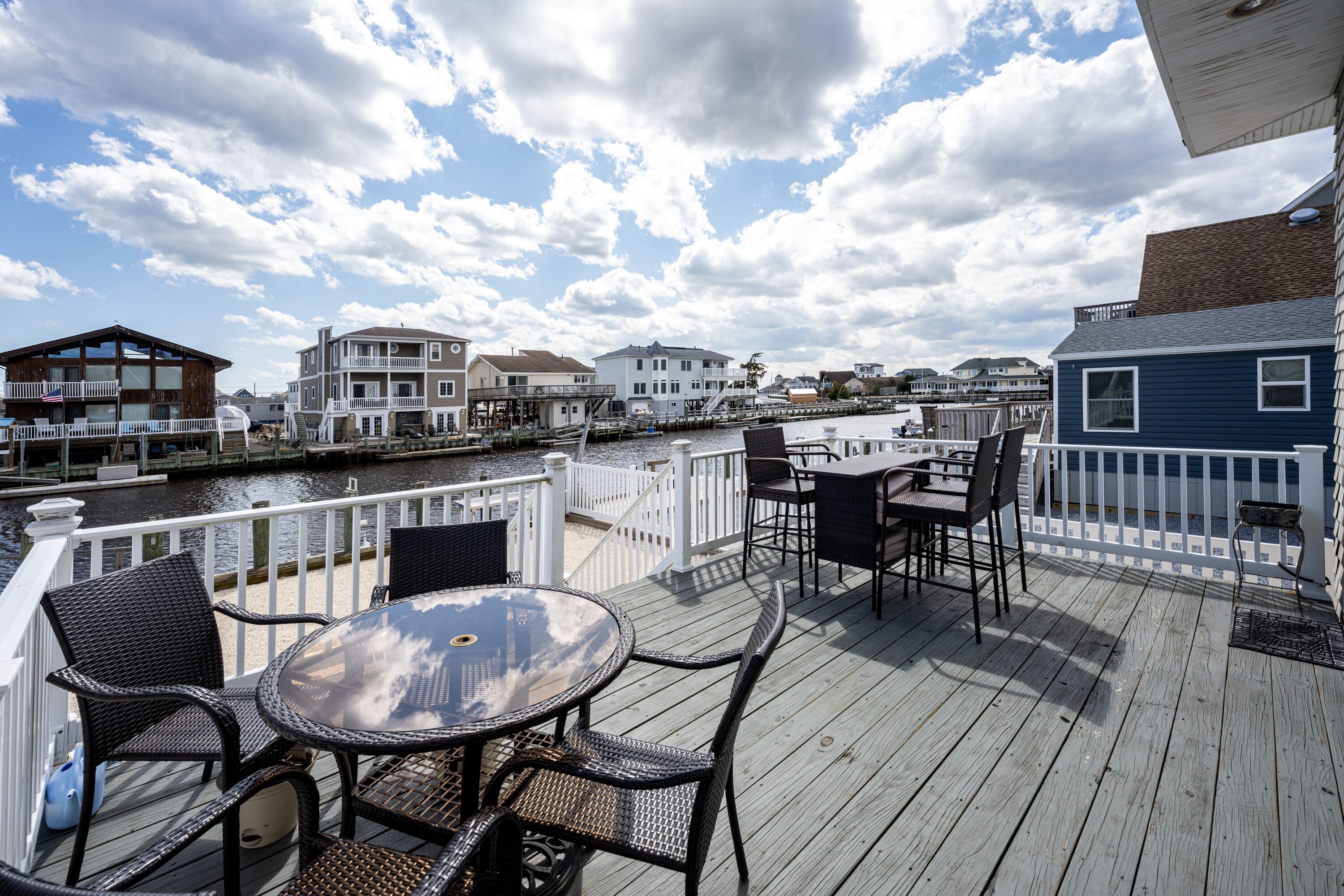 Lagoon Retreat - 30 minutes from Atlantic City and LBI!