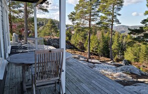 تناول الطعام بالخارج