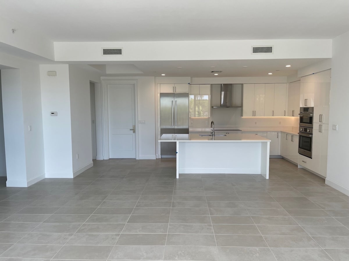 Photo 24 of Brand New! Ultra Luxury