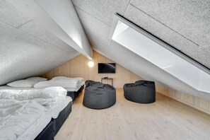 7 Schlafzimmer, Reisekinderbett, kostenloses WLAN