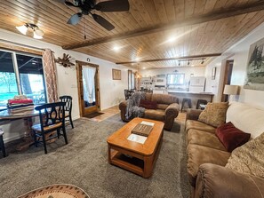 TV connectée, cheminée