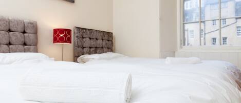 2 bedrooms, desk, iron/ironing board, travel cot