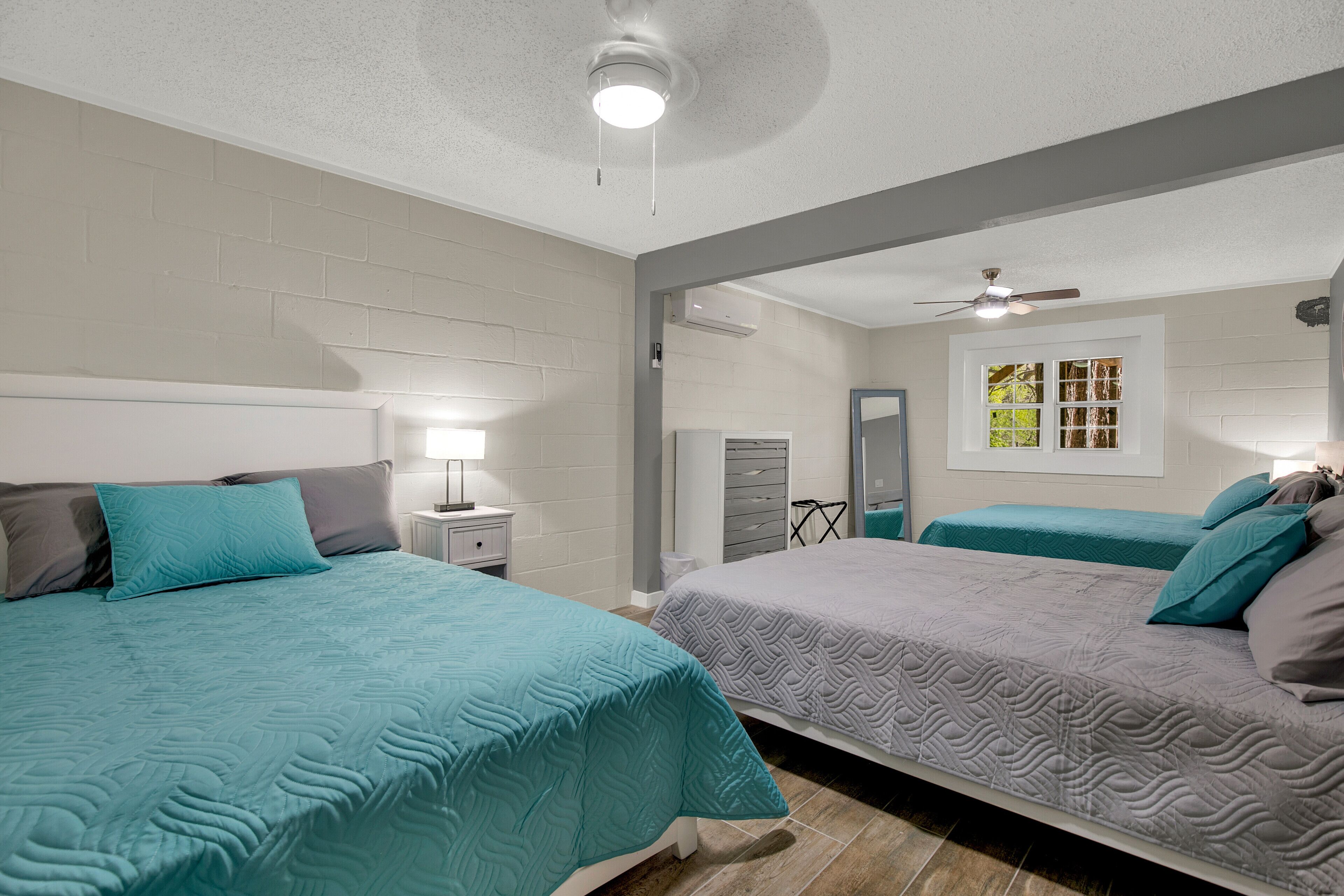 Riverfront property located directly on the Guadalupe River 