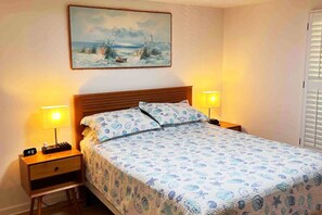 3 bedrooms, desk, iron/ironing board, WiFi