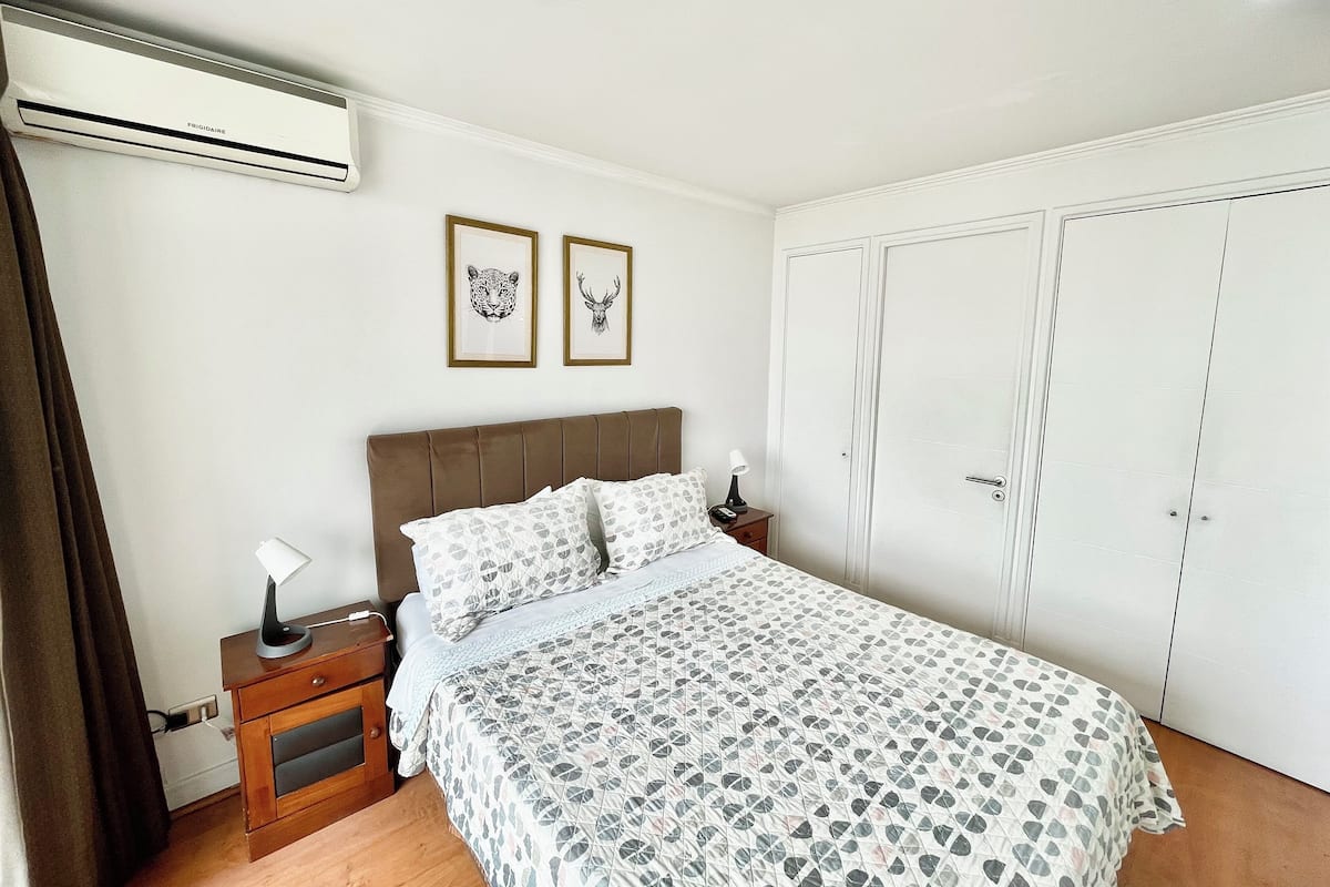 Leilighet – basic | Strykejern/-brett, wi-fi (inkludert) og sengetøy