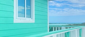 Ocean View Villa w/ Patio Deck
