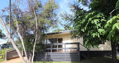 9 Bastion Point Road