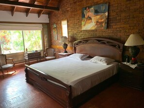 5 chambres, fer et planche Ă repasser, accĂšs au Wi-Fi (inclus)
