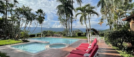 Piscina all'aperto