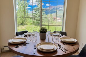 Dining - Amazing Unobstructed Views-Easy Walk to Chairlifts (Mountain Village)