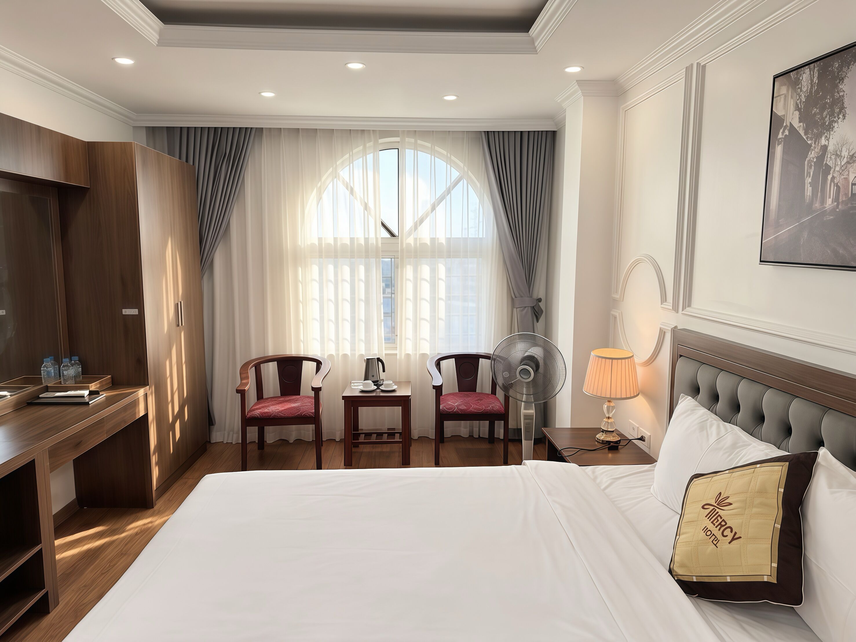 Photo - Mercy Hotel