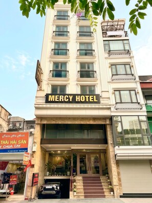 Front of property - Mercy Hotel (Hanoi)