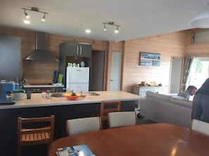 Dining - Hosts on the Coast Lake Escape on Scott (Cooks Beach)
