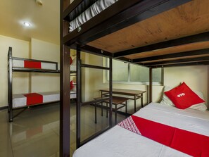 Room, Mixed Dorm | 1 bedroom, WiFi, bed sheets - Vaccinated Staff - OYO 850 Clr Mn Inn (Quezon City)