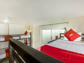 Room, Mixed Dorm | 1 bedroom, WiFi, bed sheets - Vaccinated Staff - OYO 850 Clr Mn Inn (Quezon City)