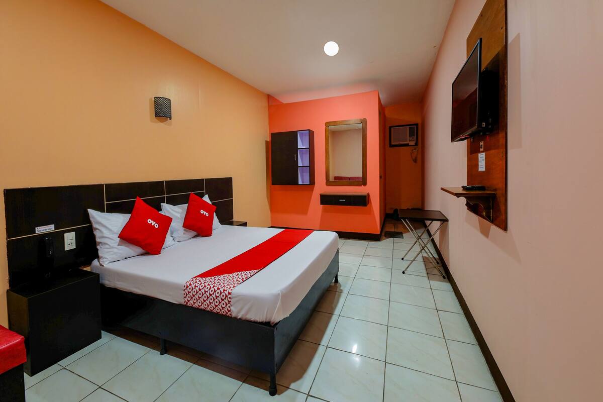 Suite, 1 Bedroom | WiFi, bed sheets