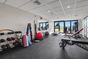 Luokittelematon kuva, 5 kautta 49, painike