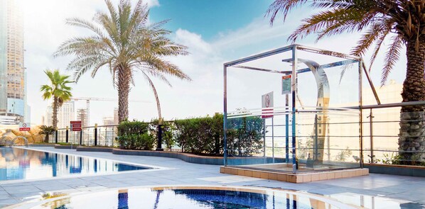 Piscine extérieure