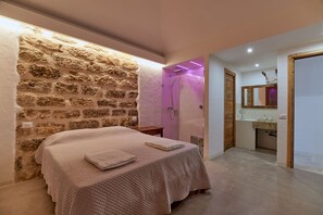 Spa - LAST MINUTE 23 AUGUST - 27 SEP.- WWW.BAGLIORIDISICILIA.COM (Scopello)