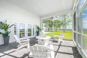 Unclassified image, 5 of 34, button - Sumner Lake House 2 Bedrooms (Clermont)