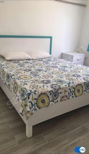 Casa familiar | Decoración individual, mobiliario individual, escritorio