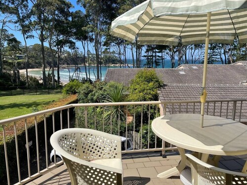 Denhams Beach Retreat