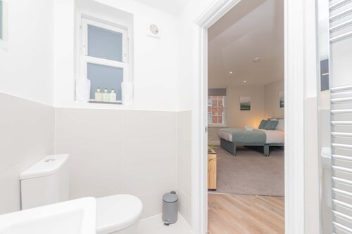 Studio 2 - Second Floor Central Shrewsbury