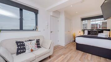 1 chambre, fer et planche à repasser, Wi-Fi, draps fournis