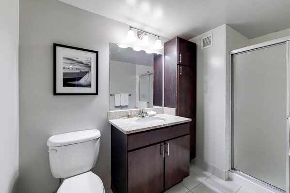 Unclassified image, 1 of 10, button