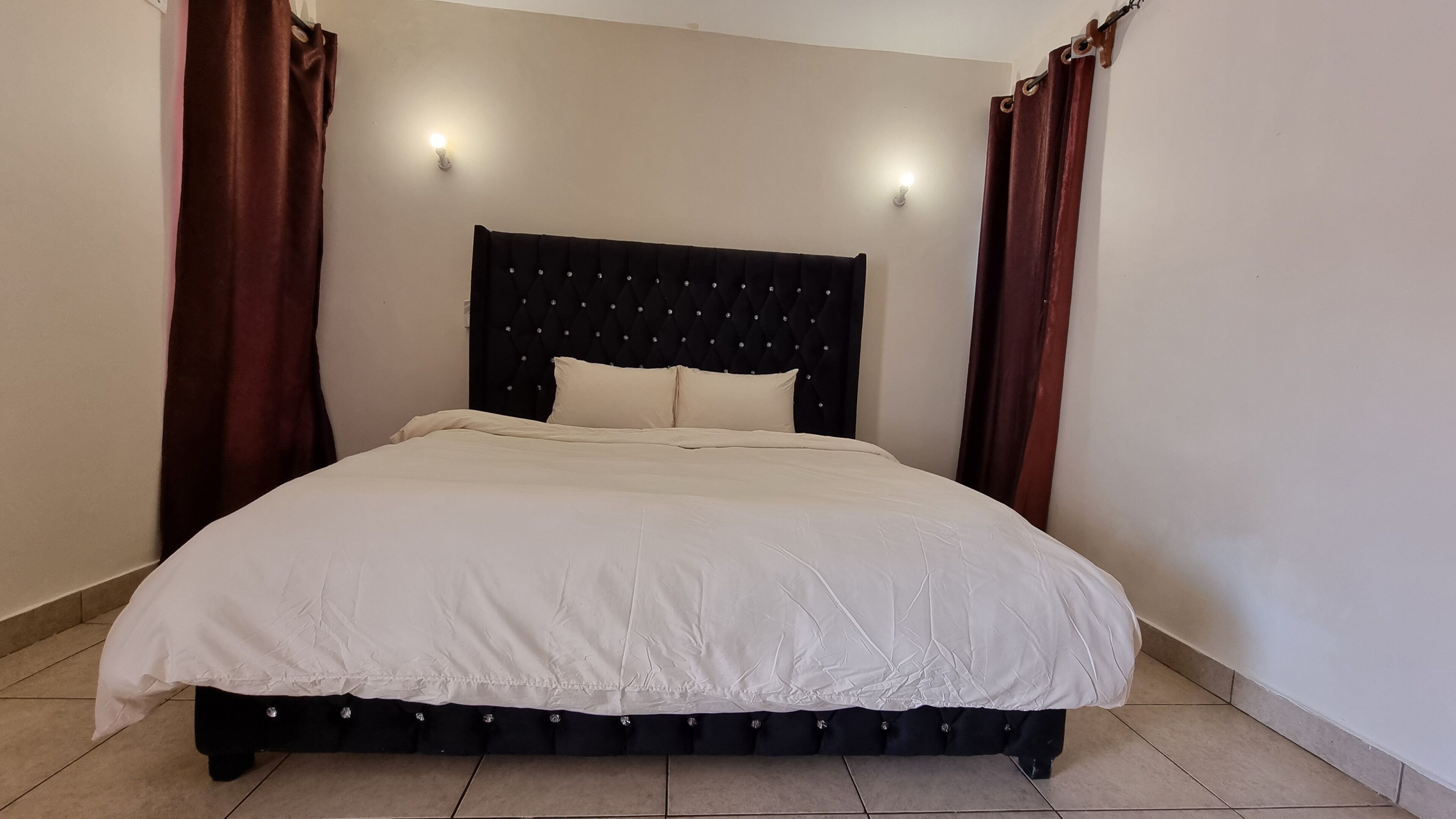 2 quartos, Wi-Fi de cortesia, roupa de cama