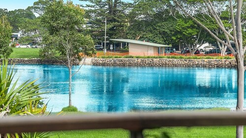 South Beach House 8 South Beach Lane