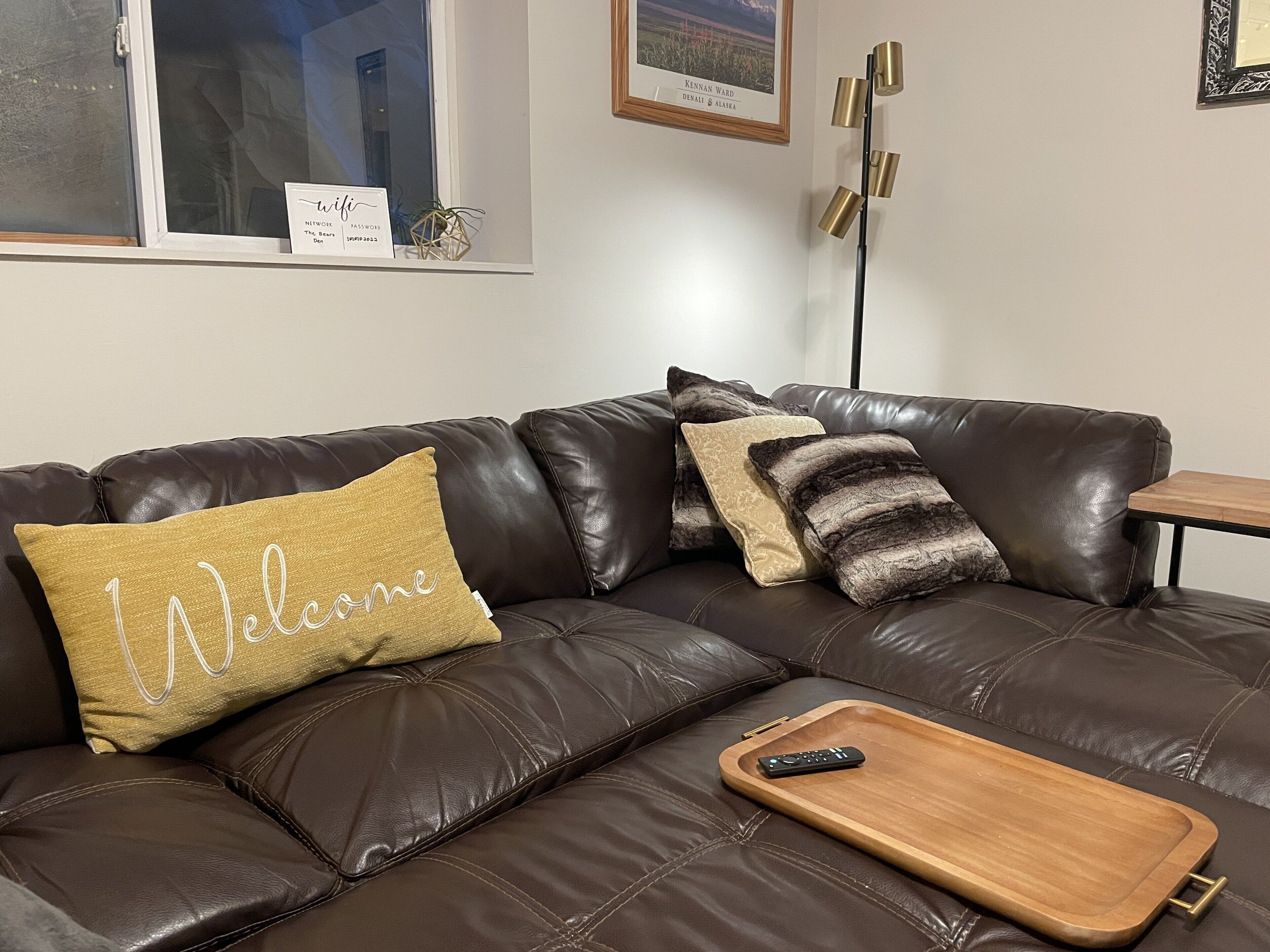 The Bear Den AK 🔥Cozy Central Home🔥