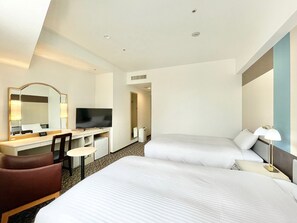 羽绒被、遮光窗帘、免费 WiFi、床单