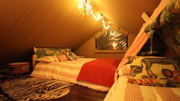 4 bedrooms, free WiFi
