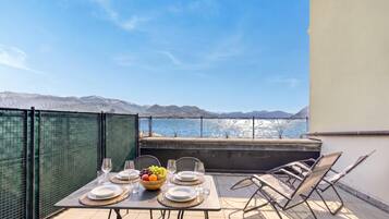Family Penthouse, Multiple Bedrooms, Beachside (Rooftop On Stresa Lake View) | Terrace/patio