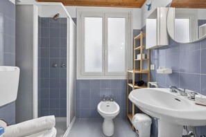 Bathroom - Rooftop On Stresa Lake View (Stresa)