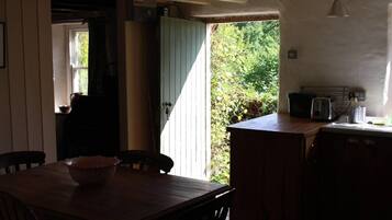 Cottage | Dapur peribadi | Peti sejuk, ketuhar gelombang mikro, ketuhar, dapur