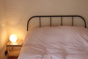 村舍 | 2 多间卧室、熨斗/熨衣板、免费 WiFi、床单